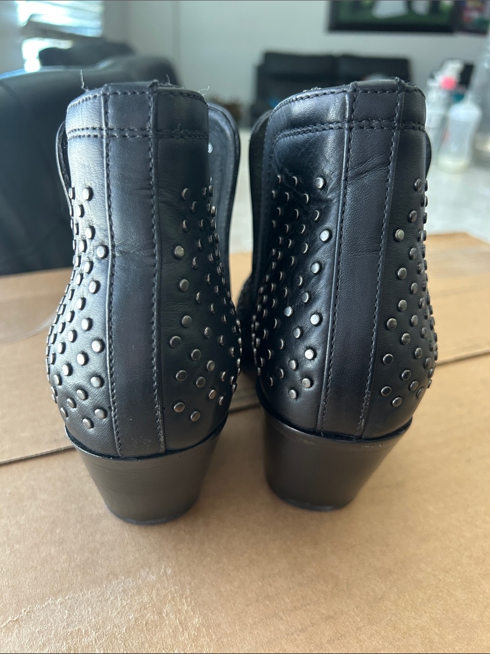 ARIAT LEATHER BOOTIES - Picture 6 of 11